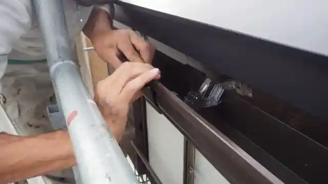 雨樋の取り替え方法