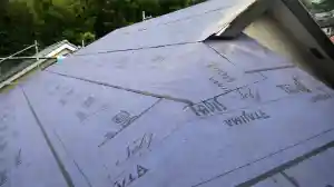 屋根防水シートを新しくする