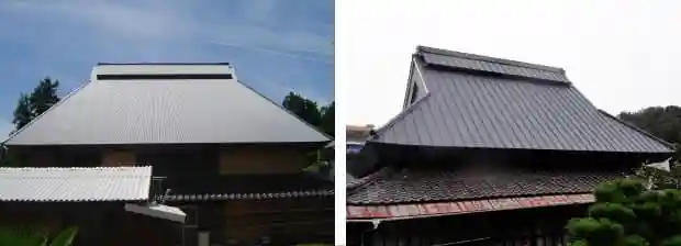 茅葺屋根に縦葺き屋根を被せた屋根工事例