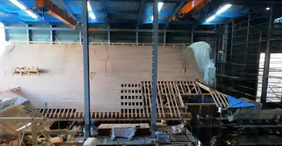 茅葺き屋根専門職人の技術