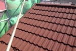 ストーンチップ屋根への葺き替えへ工事