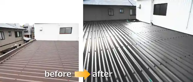 雨漏りする折板屋根のカバー工法例